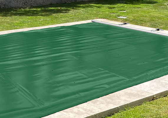 Couverture de sécurité à barres invisibles pour piscine Aquilon coloris Vert